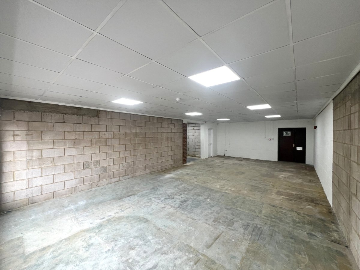 Retail/Shop in St. Neots - photo 3