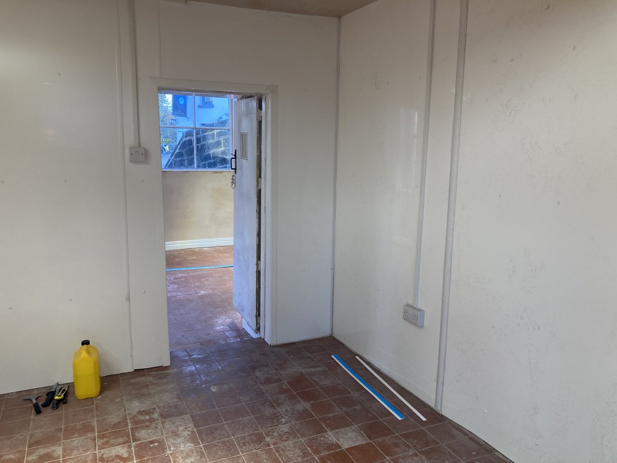 Retail/Shop in Hope Valley - photo 3