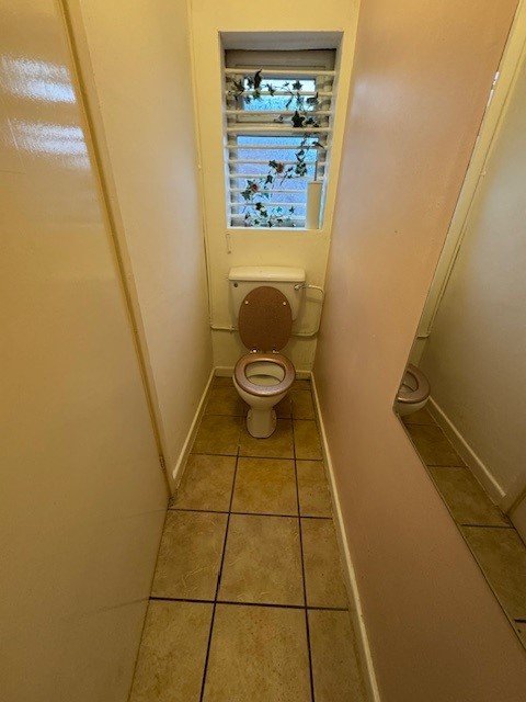 Retail/Shop in Uttoxeter - photo 4