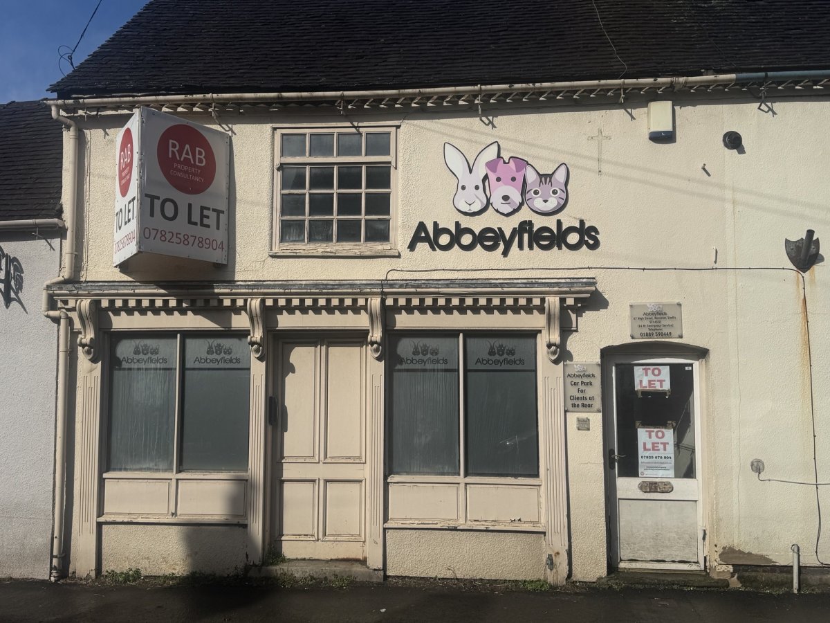 Retail in Rocester