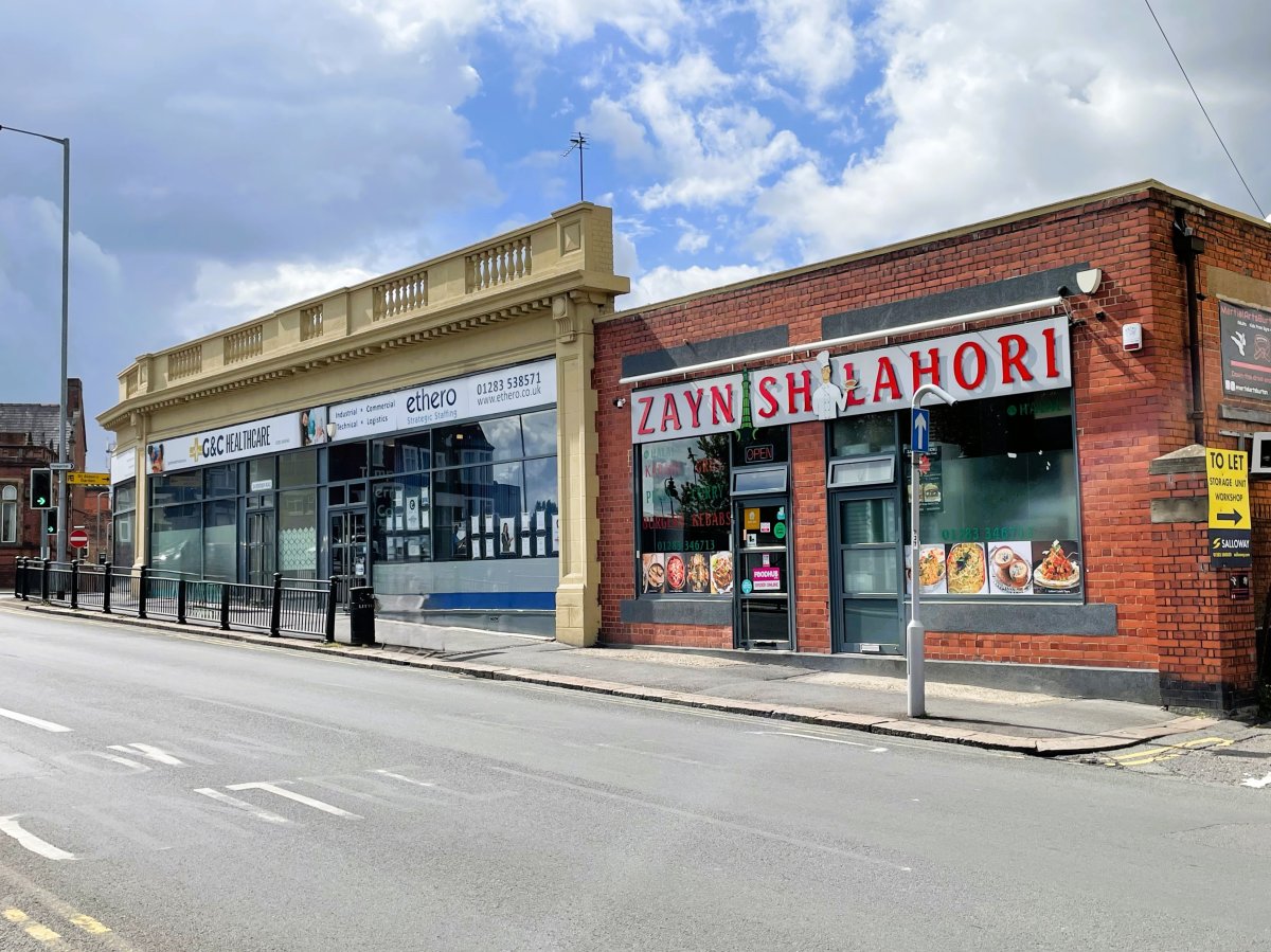 Retail/Shop in Burton On Trent - photo 2