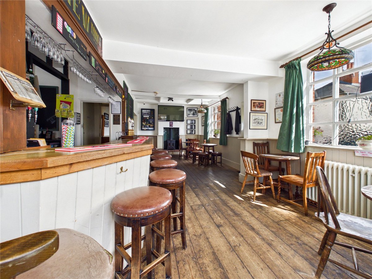 Retail/Shop in Colchester - photo 3