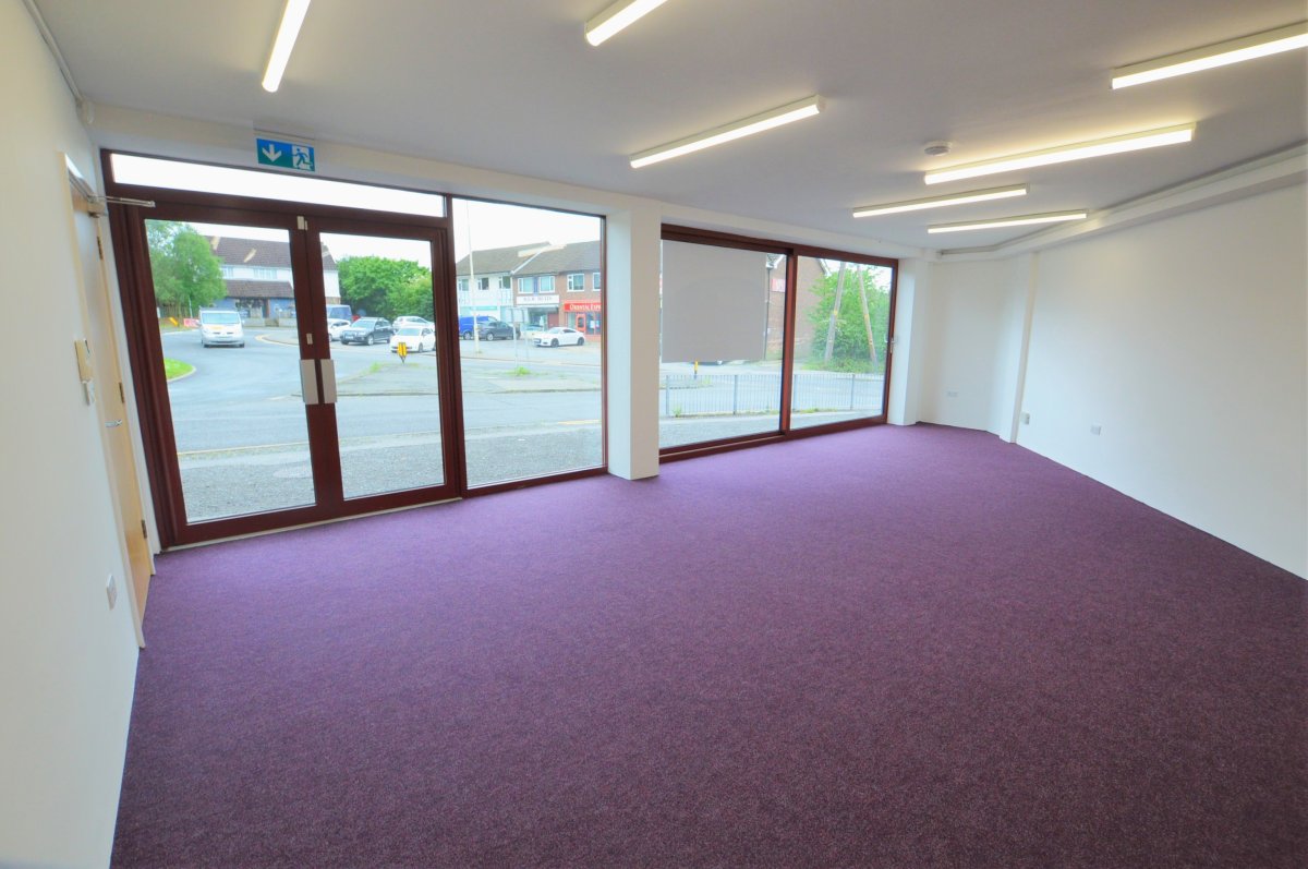 Retail/Shop in Billericay - photo 2