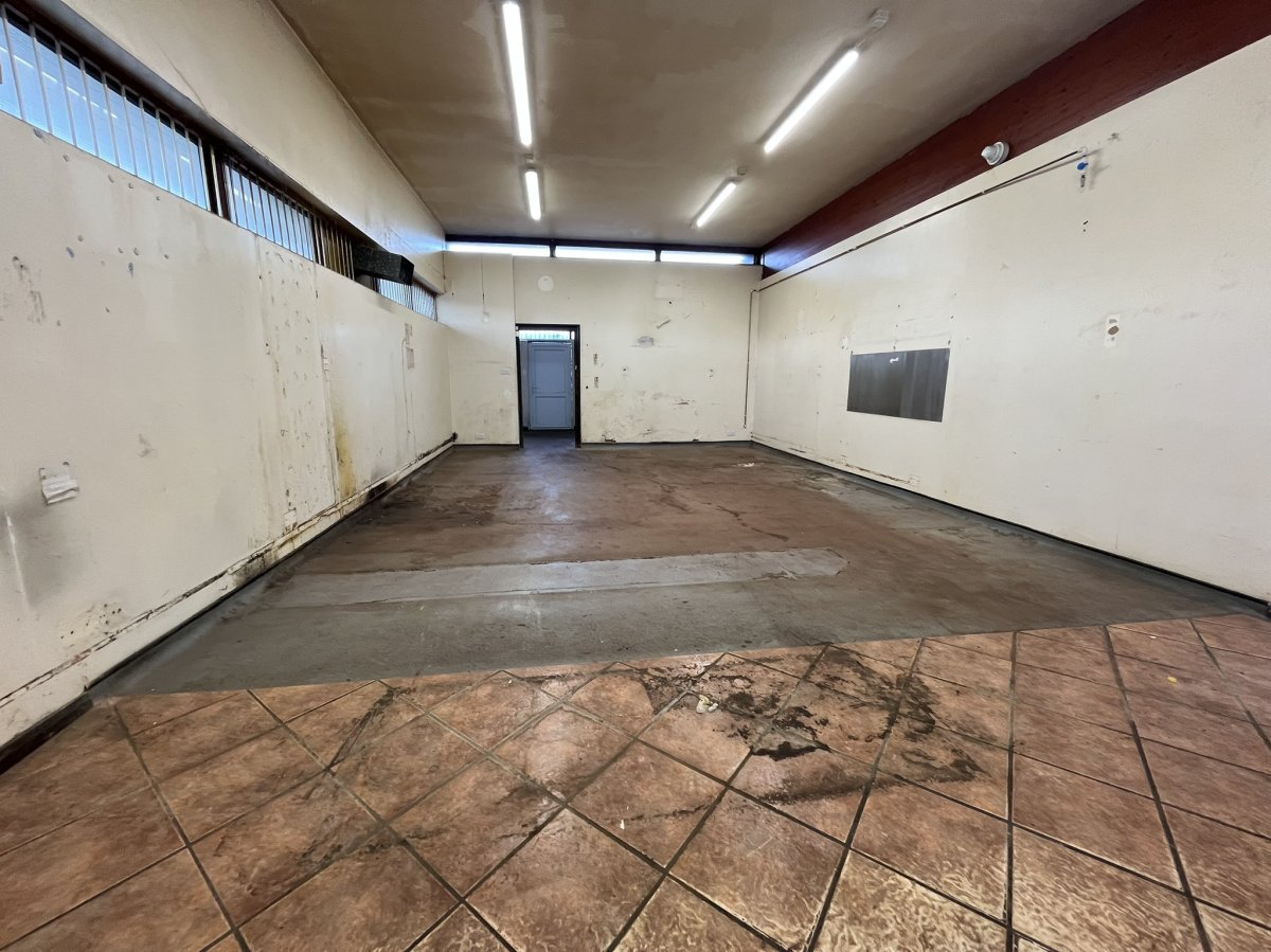 Retail/Shop in Ipswich - photo 4