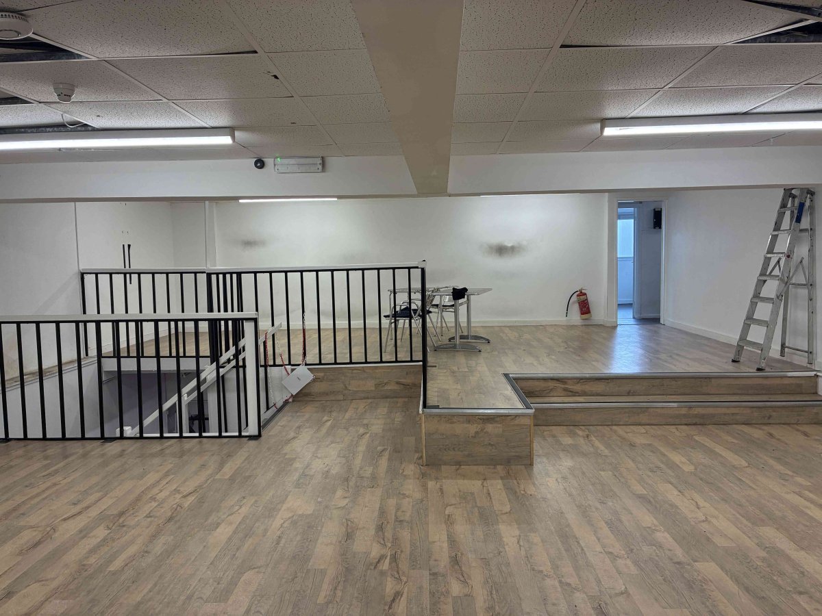Retail/Shop in Penzance - photo 2