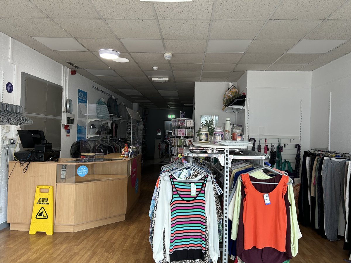 Retail/Shop in Havant - photo 2