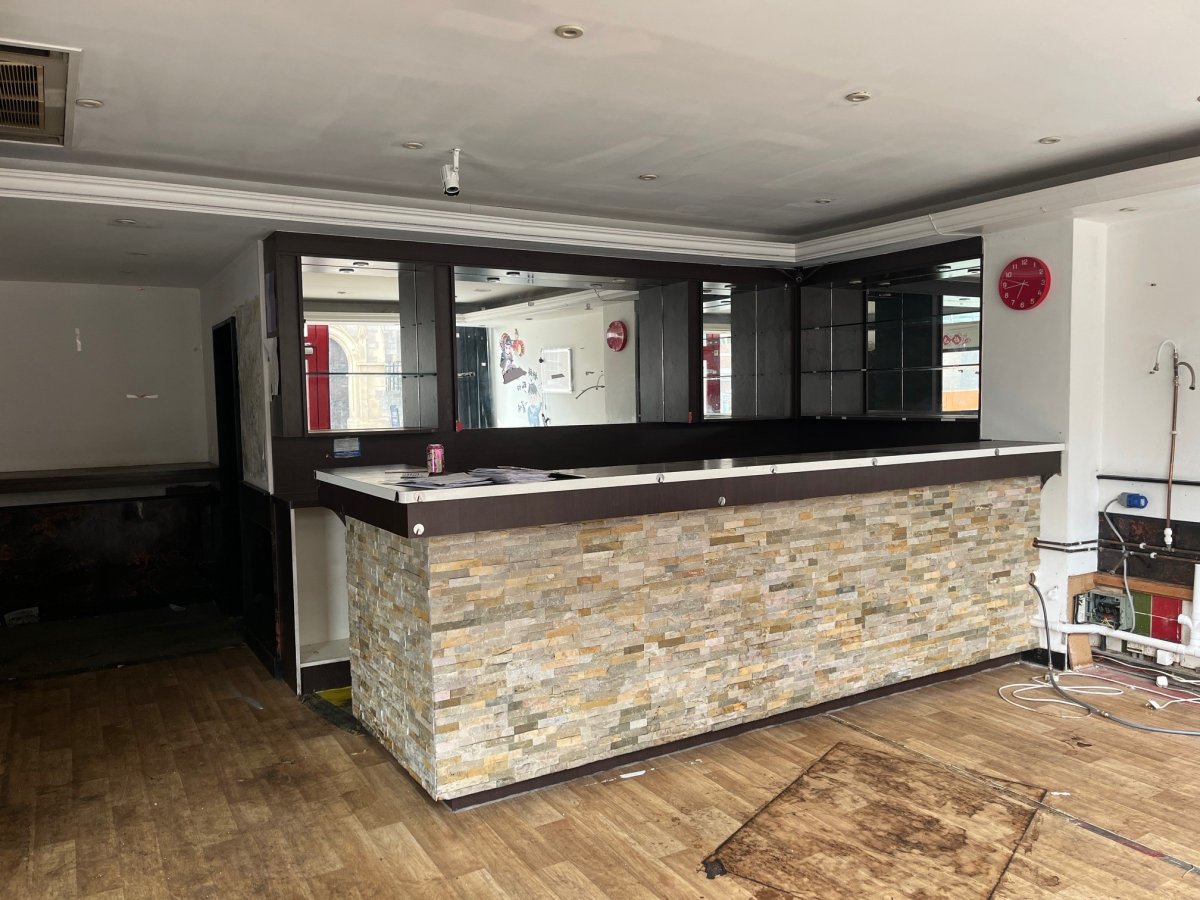 Retail/Shop in Exeter - photo 3