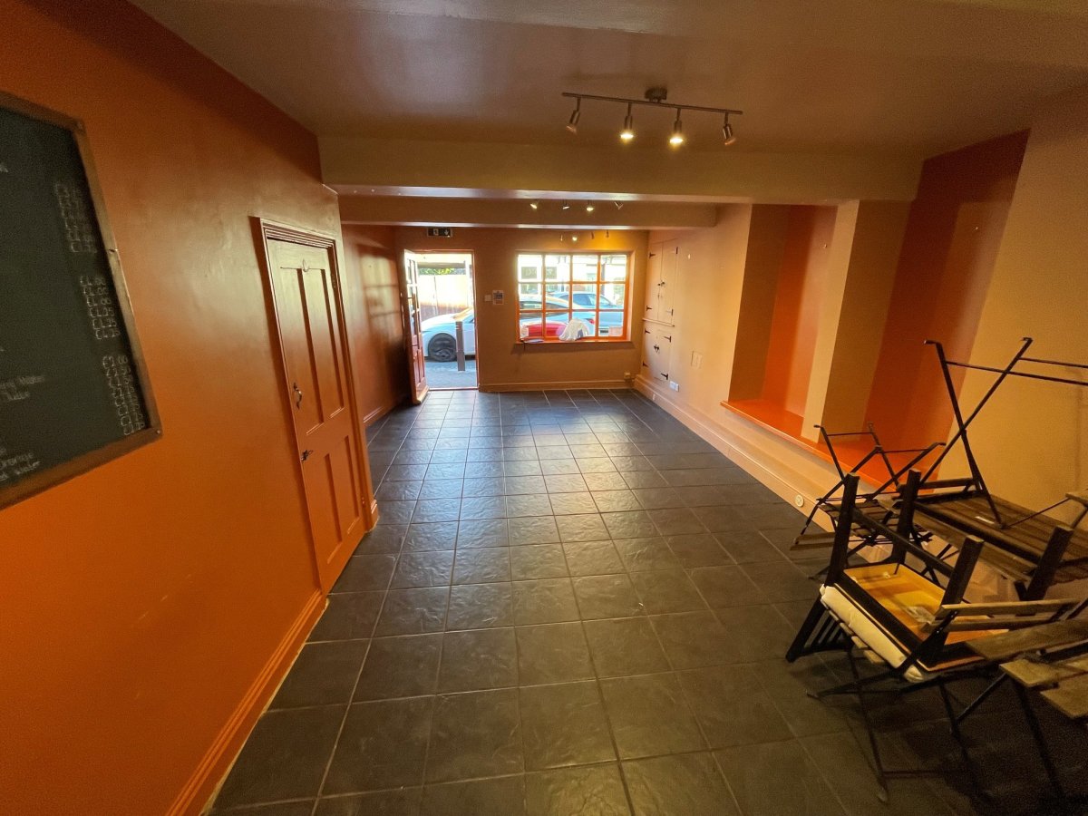 Retail/Shop in Kibworth Beauchamp - photo 3