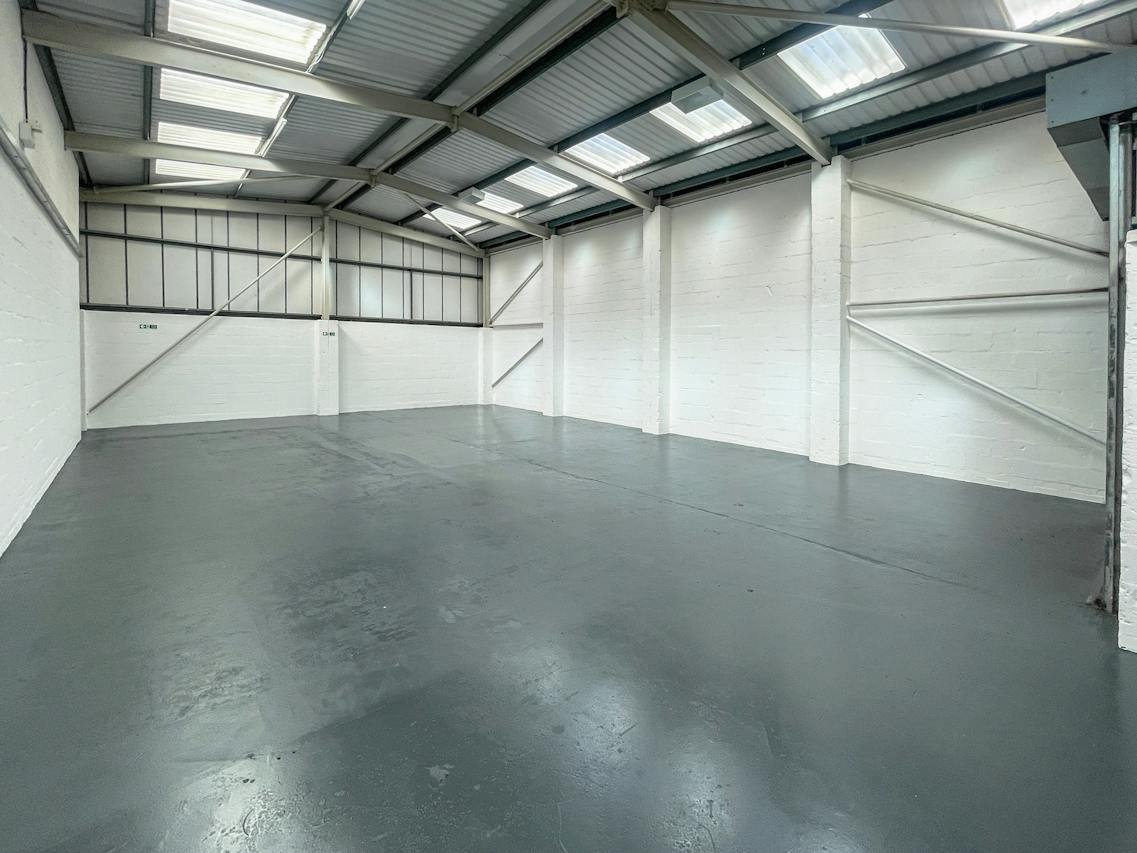 Retail/Shop in Poole - photo 2