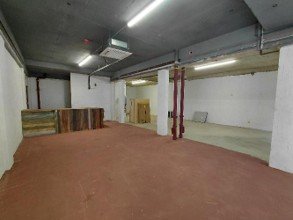 Retail/Shop in Brighton - photo 4