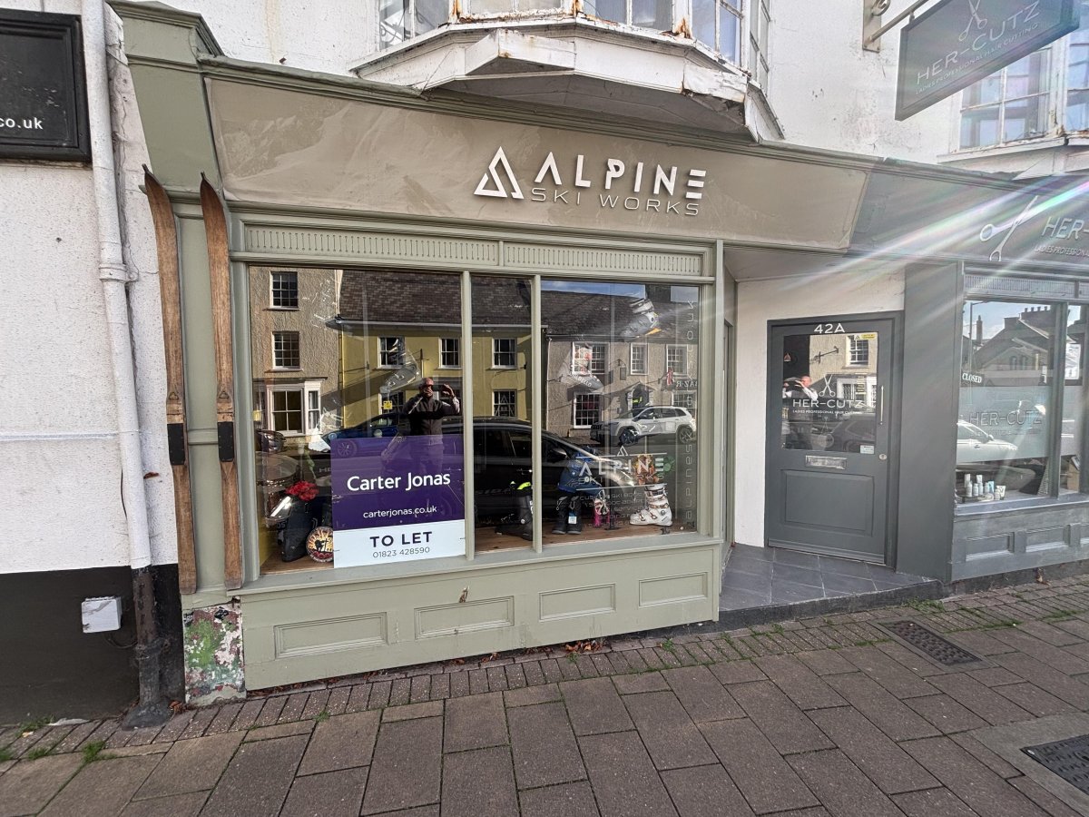 Retail in Honiton