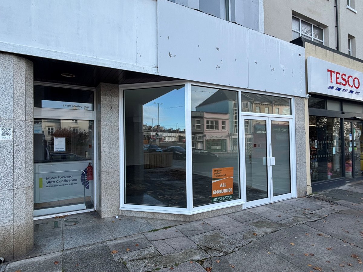 Retail/Shop in Plymouth - photo 4
