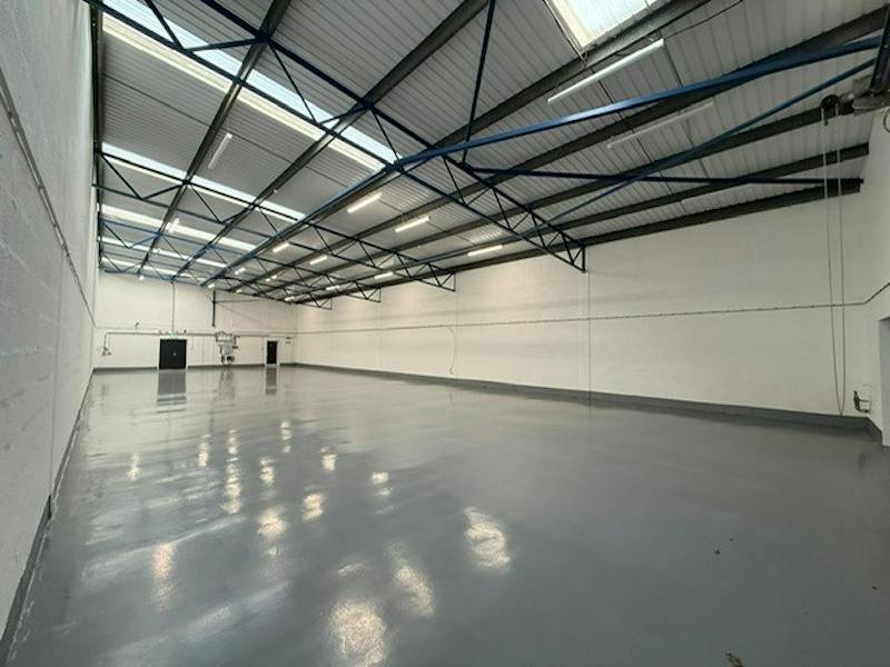 Retail/Shop in Telford - photo 2