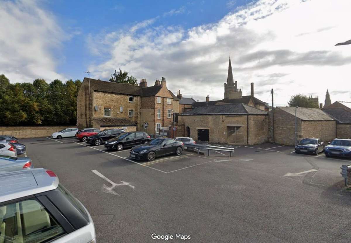 Storage in Stamford - photo 3