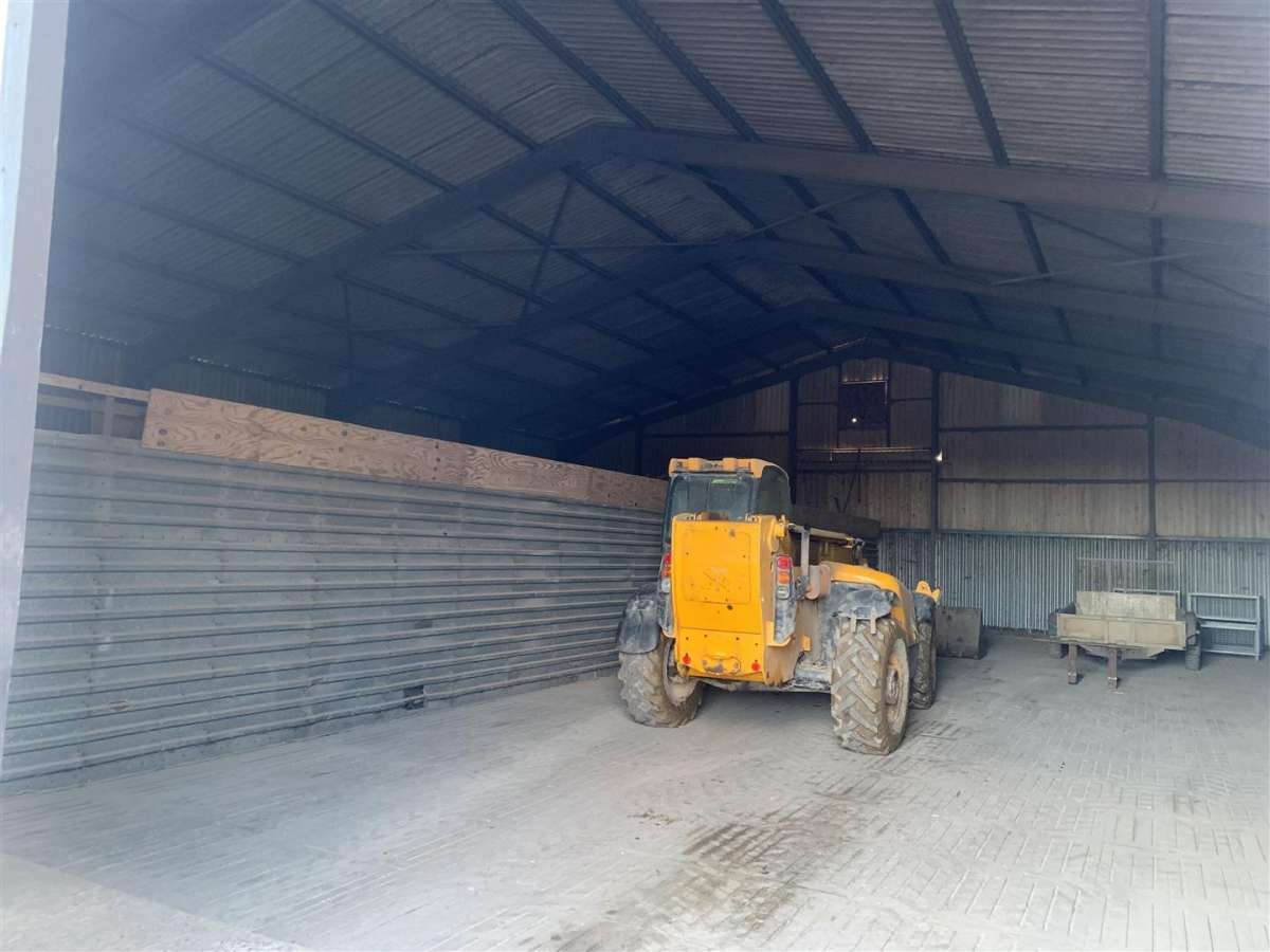 Storage in Oakham - photo 2