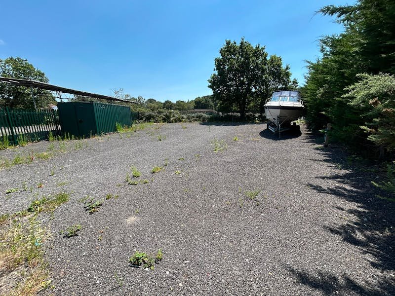 Storage in Ringwood