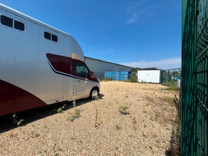 Storage in Ringwood - photo 4